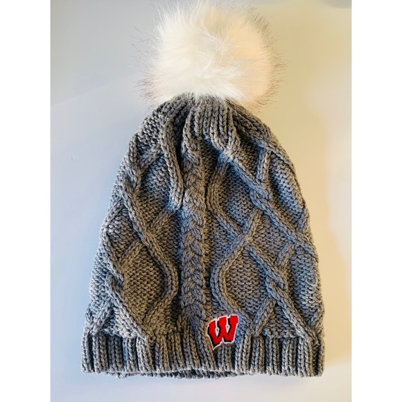 Accessories Wisconsin Badgers Pom Hat Poshmark